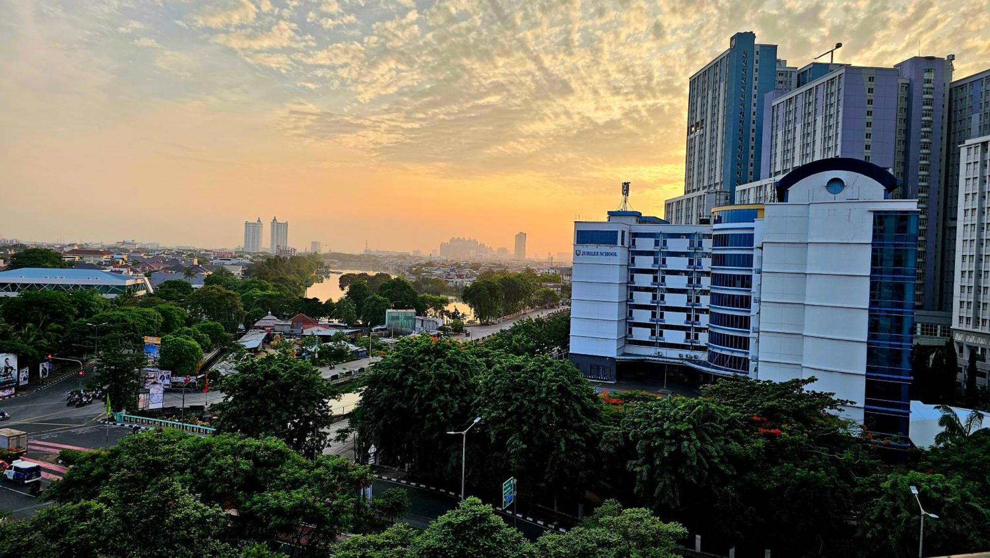 Amazing View Apartment At Kemayoran Jiexpo -Min Stay 3 Nights- Джакарта Екстер'єр фото